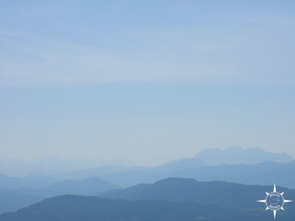 weit über die kalten nebelberge...ups, schon wieder ein zitat