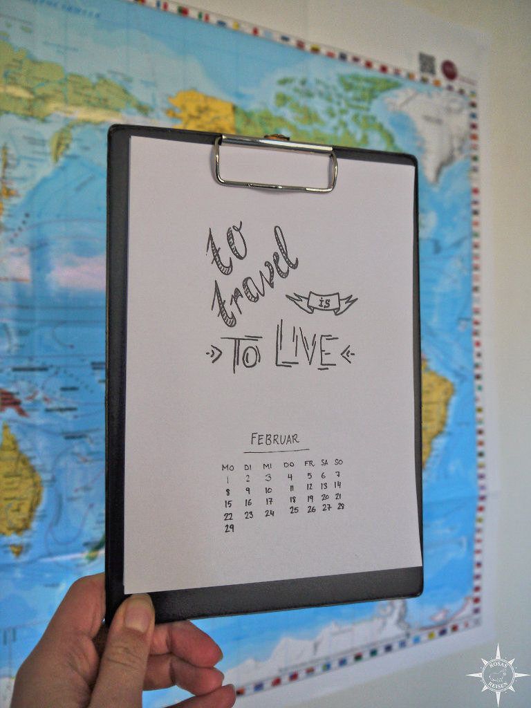 freebie-kalender-travelquotes-handlettering