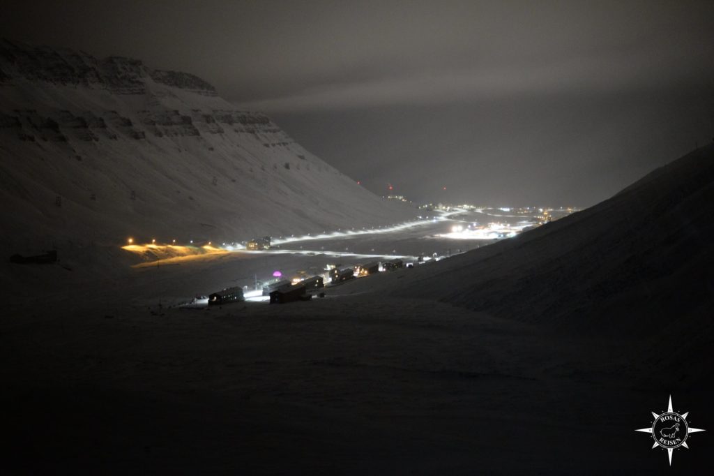 longyearbyen-spitzbergen-svalbard-rosas-reisen