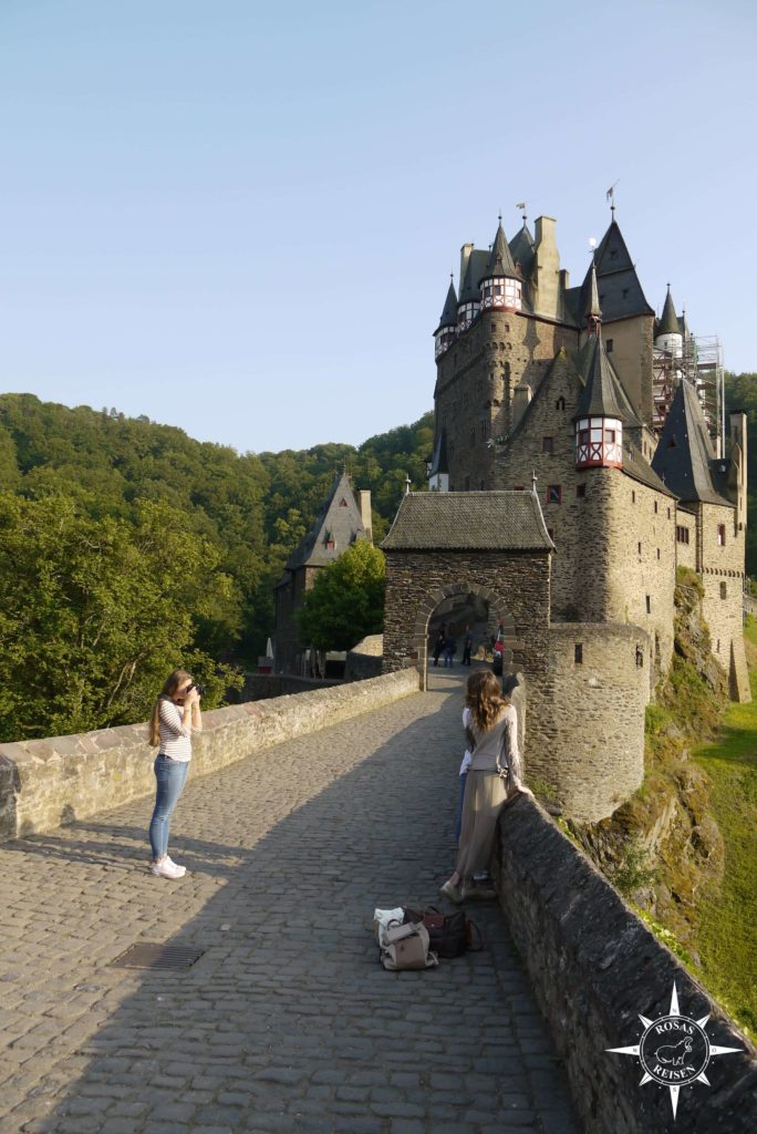 Rosas-Reisen-Roadtrip-Burg-Eltz (5)