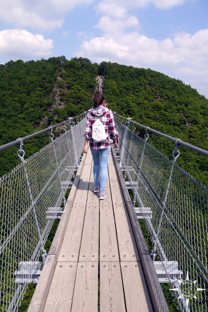 Rosas-Reisen-Roadtrip-Haengeseilbruecke-Geierlay (5)