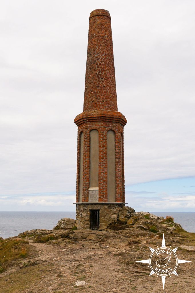 Rosas-Reisen-Cape-Cornwall-Denkmal