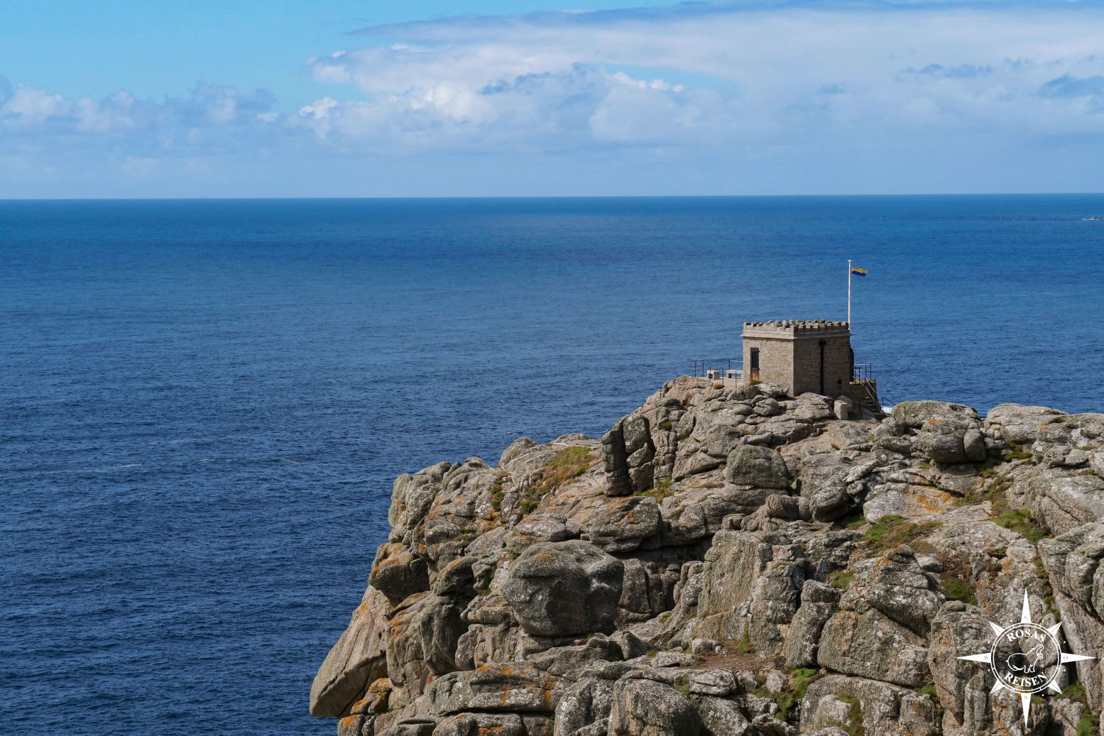 Rosas-Reisen-Cornwall-Coastguard-Lookout