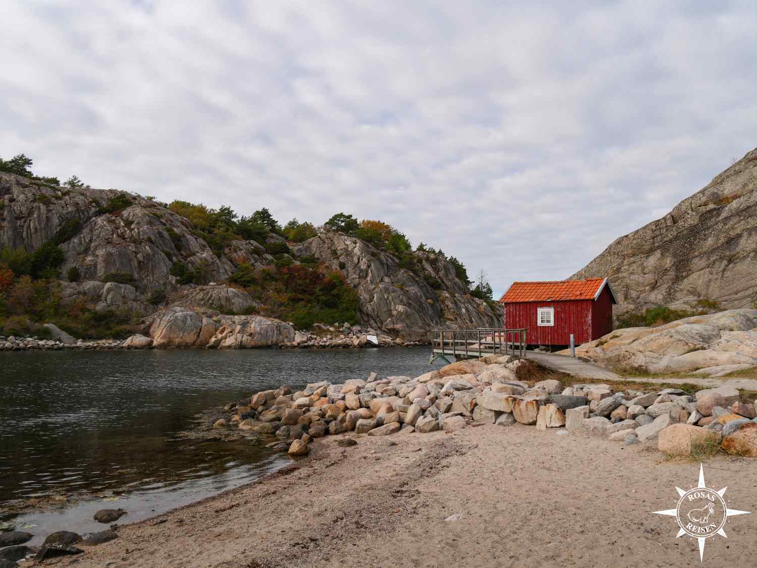 Havstenssund-Schweden-Schaeren-Huette