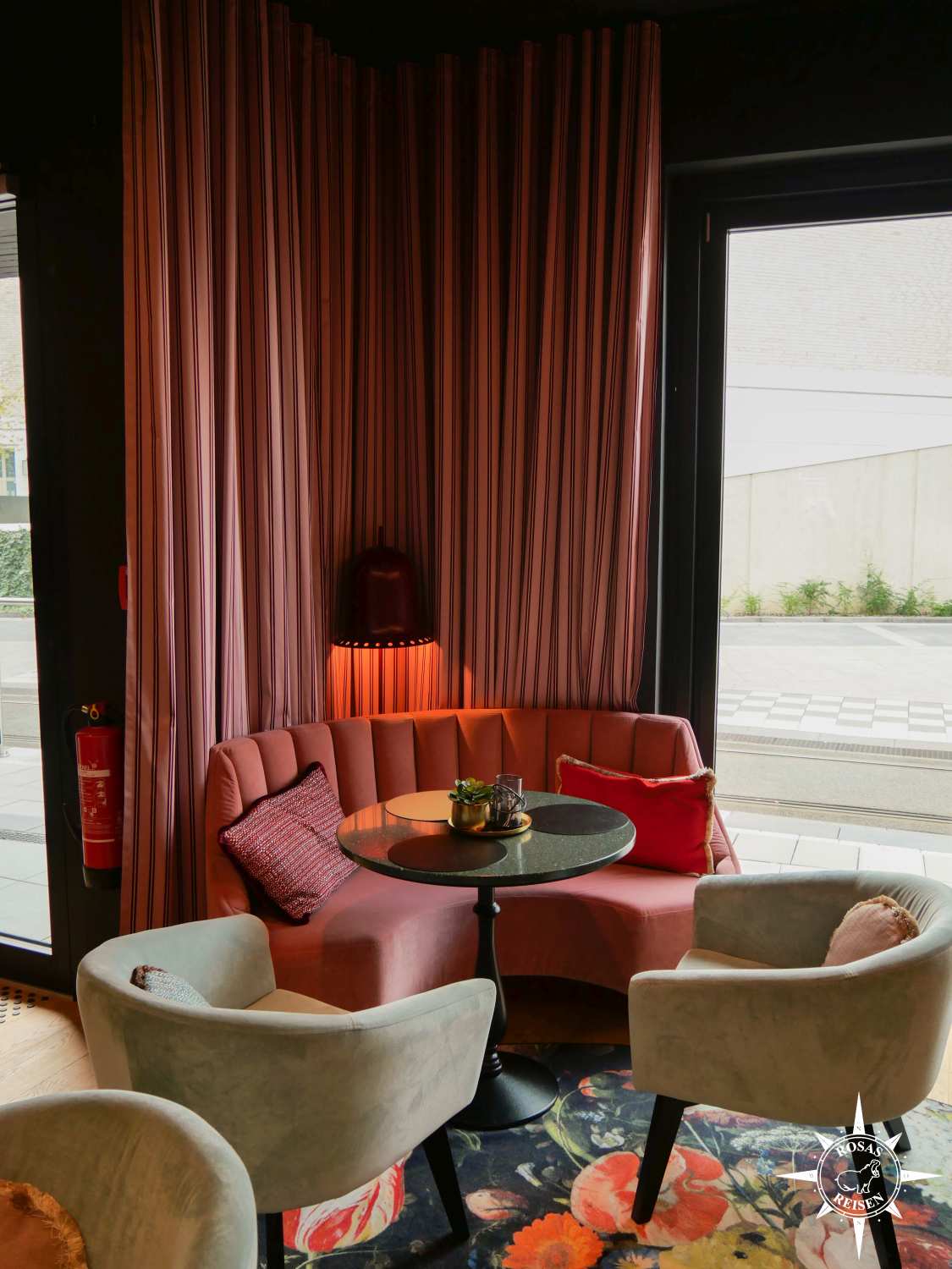 Tipps-Duesseldorf-Lounge-Me-and-All-Hotel
