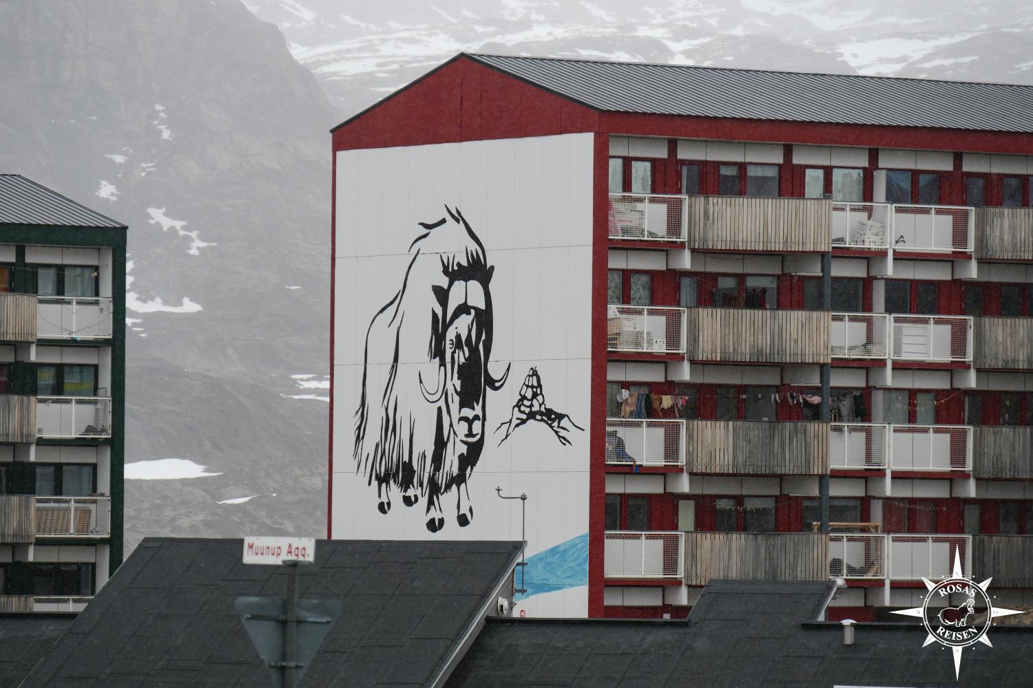 Expeditionskreuzfahrt-Groenland-Sisimiut-Mural-Moschusochse