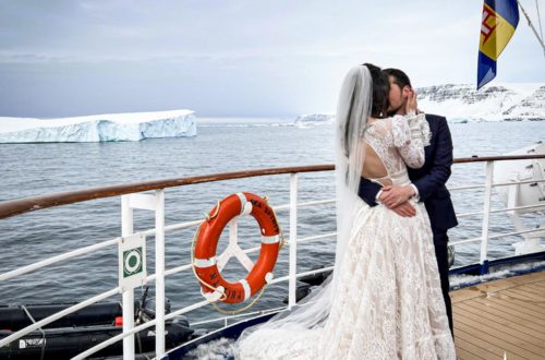 Hochzeit-Arktis-Groenland-Expeditionsschiff