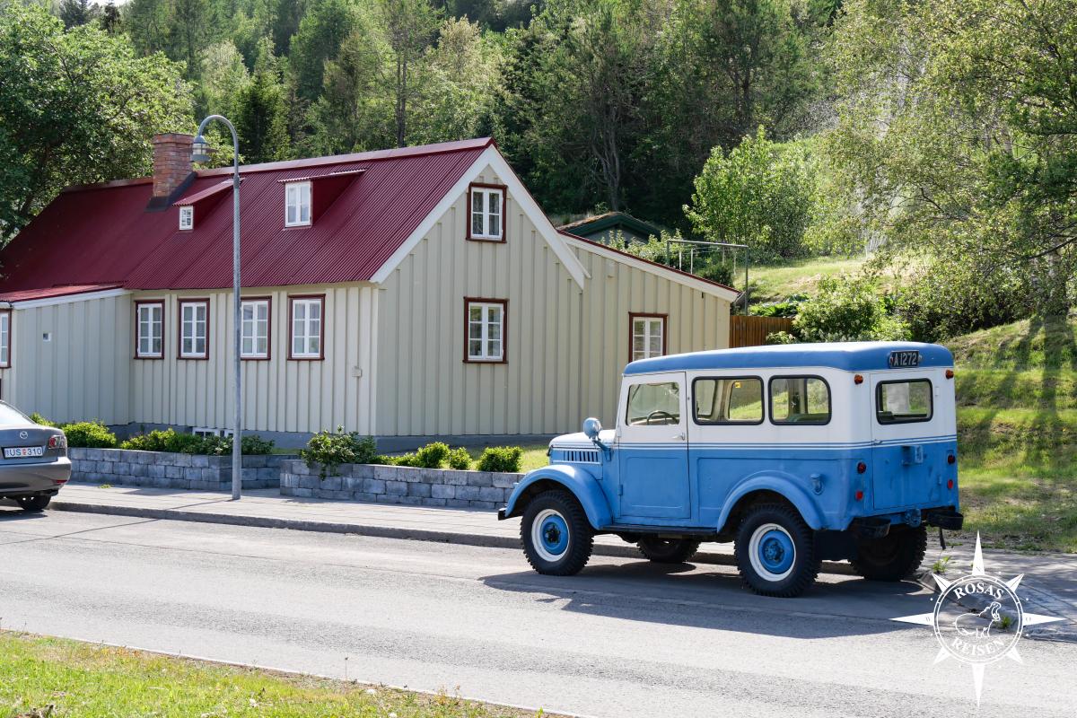 Roadtrip-Island-Akureyri-Tipps-Oldtimer